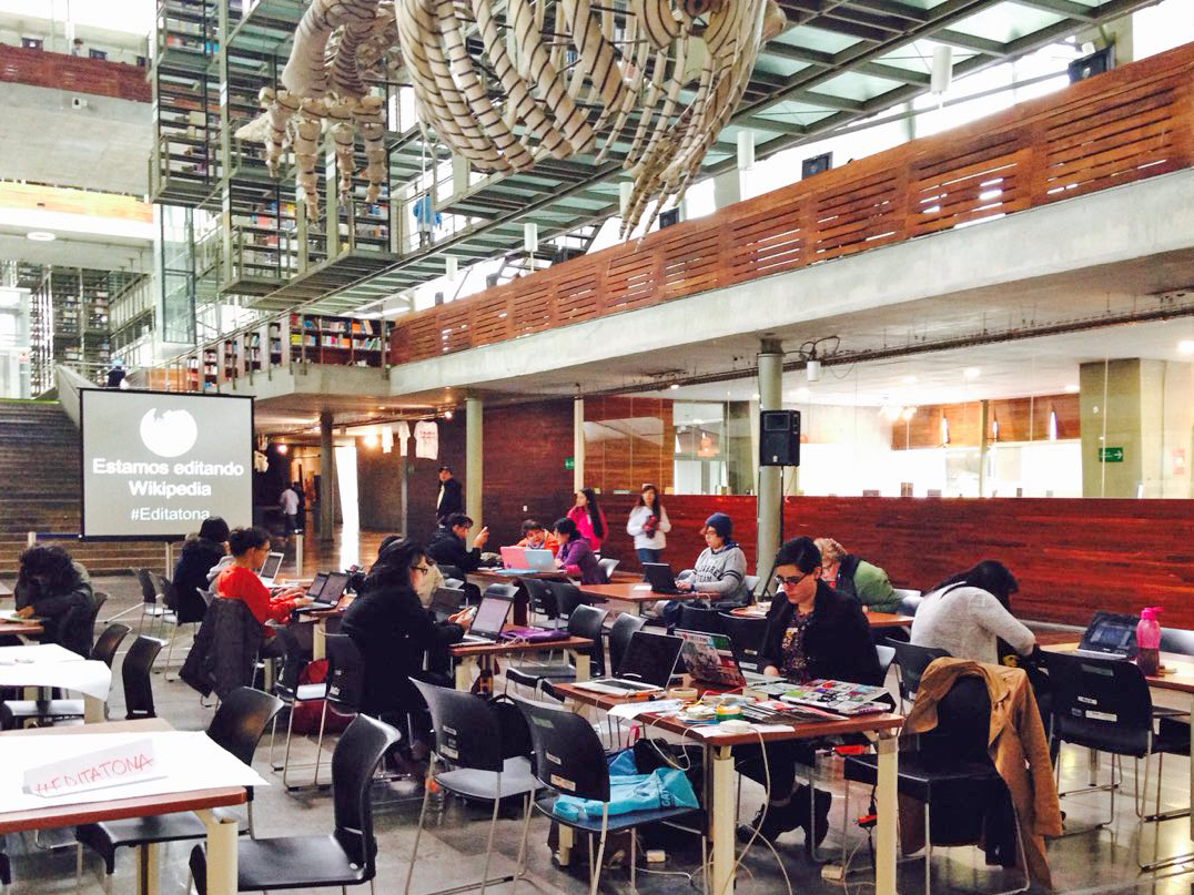 The second edition of the Editatona event is pictured at Biblioteca Vasconcelos in 2015. (Photo Courtesy of Wikimedia Commons, by 'Wotancito')